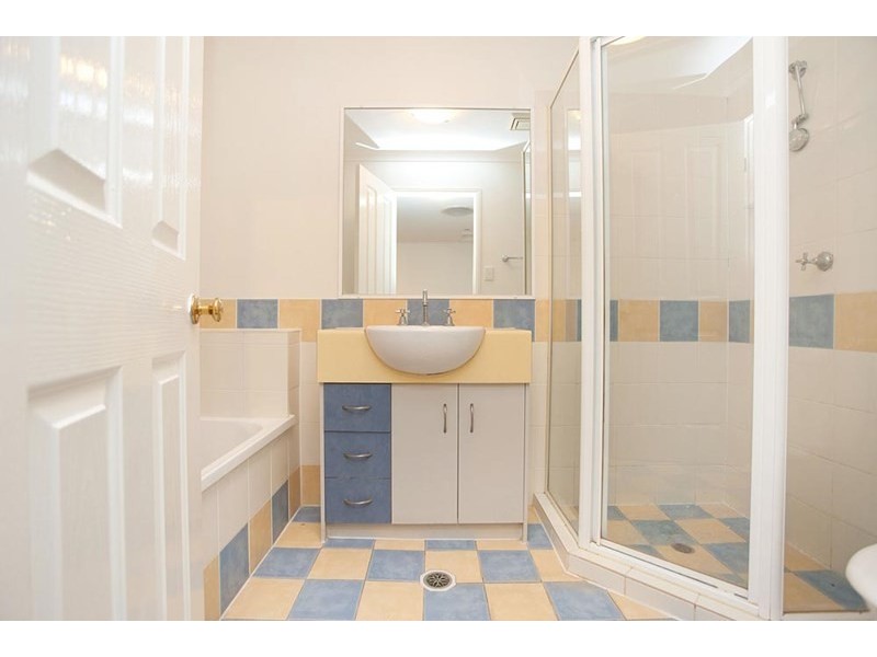 5/215 Creek Road, Mount Gravatt East QLD 4122