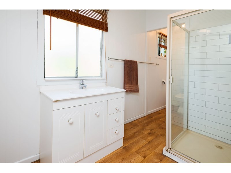 32 Lade Street, Coorparoo QLD 4151