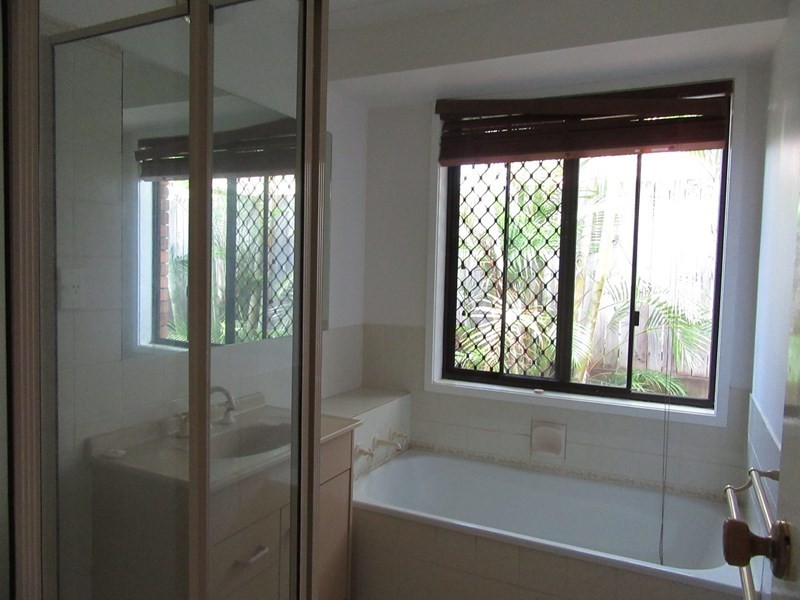 120 Goorari Street, Eight Mile Plains QLD 4113