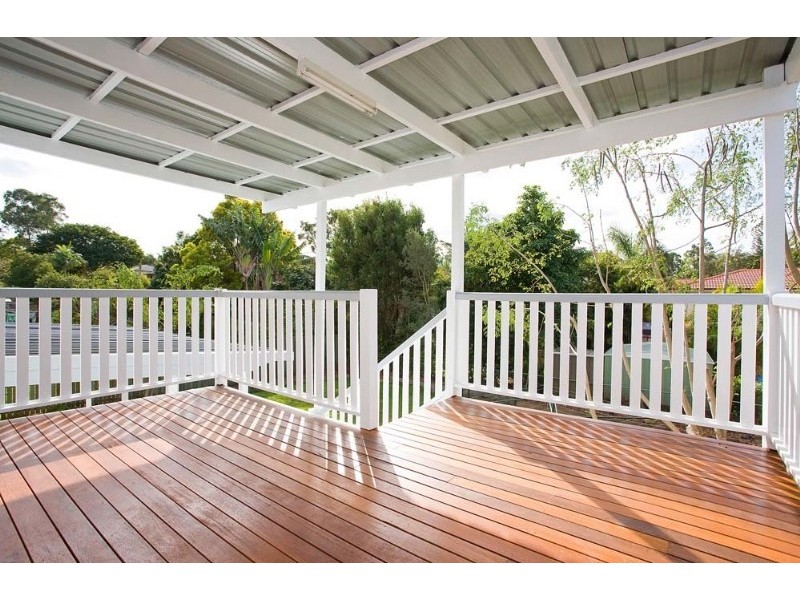 18 Malmrose Street, Wishart QLD 4122