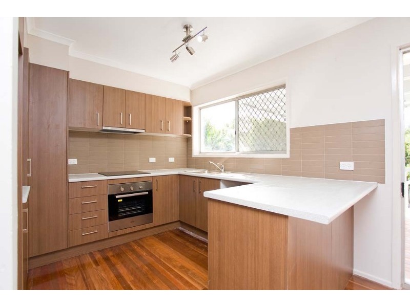 18 Malmrose Street, Wishart QLD 4122