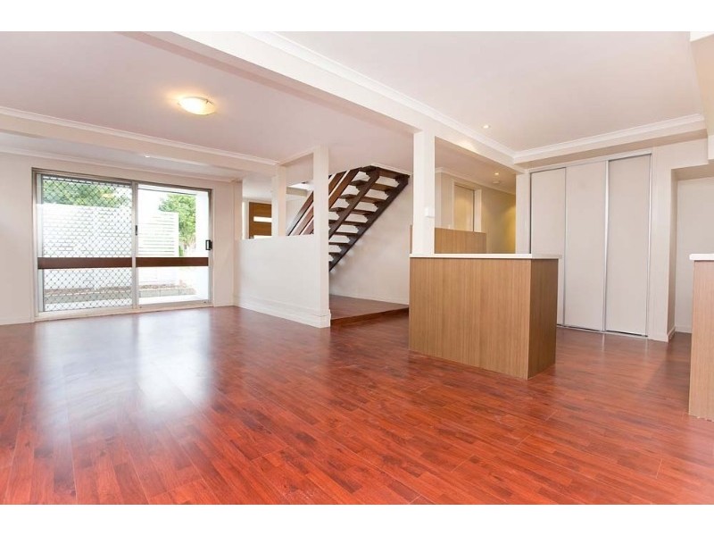 18 Malmrose Street, Wishart QLD 4122