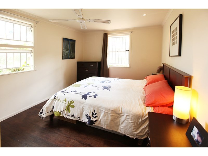 79 Hawkwood Street, Mount Gravatt East QLD 4122