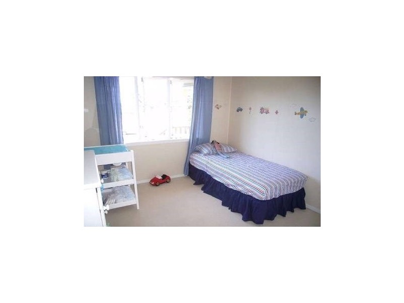 9 Curfew Street, Upper Mount Gravatt QLD 4122