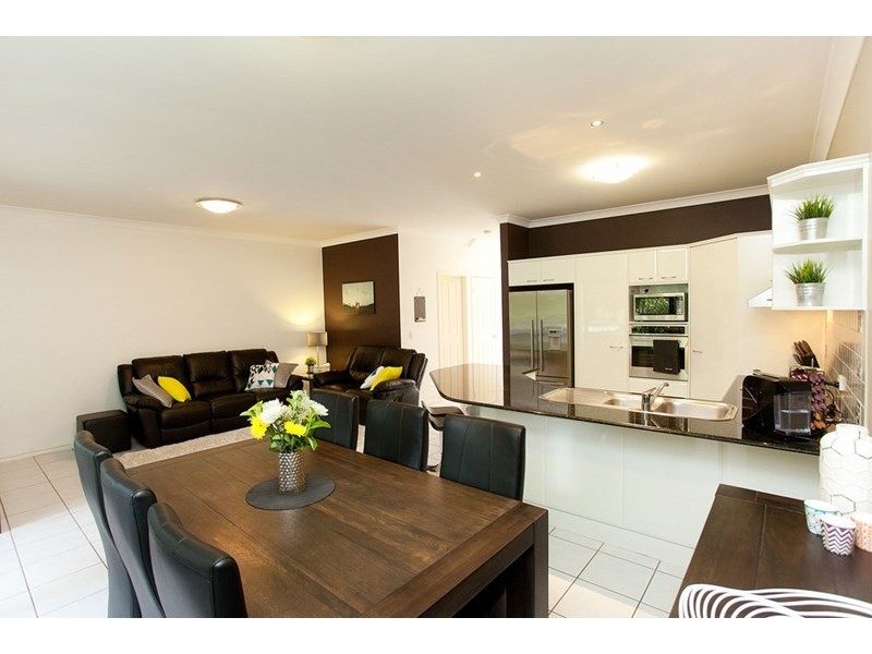 2/17 Tick Street, Mount Gravatt East QLD 4122