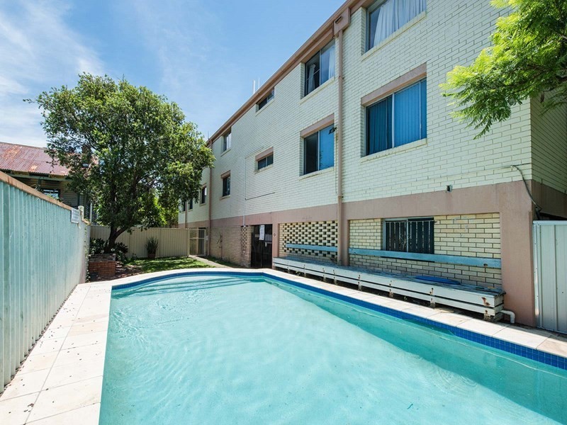 2/3 Heath Street, East Brisbane QLD 4169