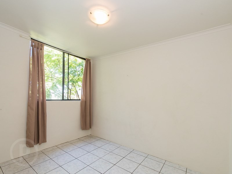 2/3 Heath Street, East Brisbane QLD 4169