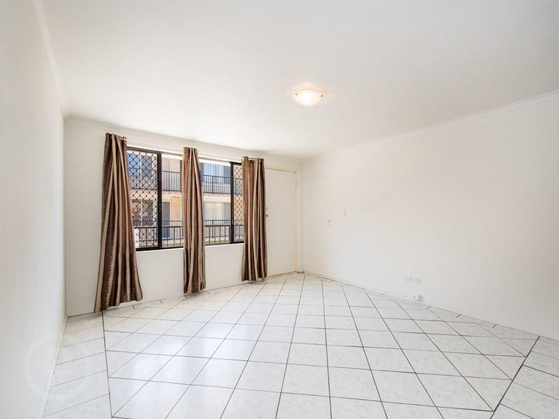 2/3 Heath Street, East Brisbane QLD 4169