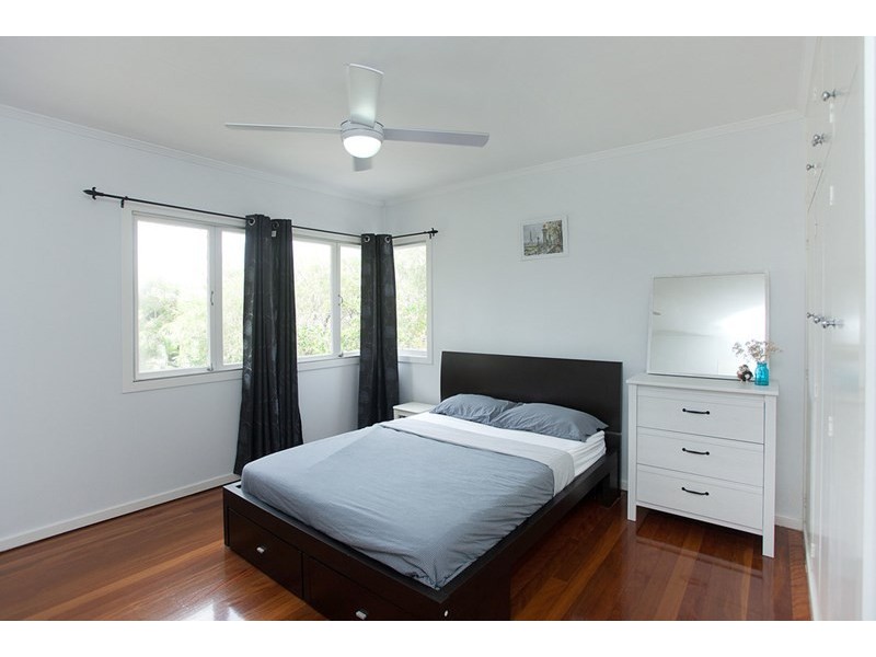 2 Alberon Street, Wishart QLD 4122