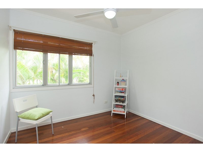 2 Alberon Street, Wishart QLD 4122