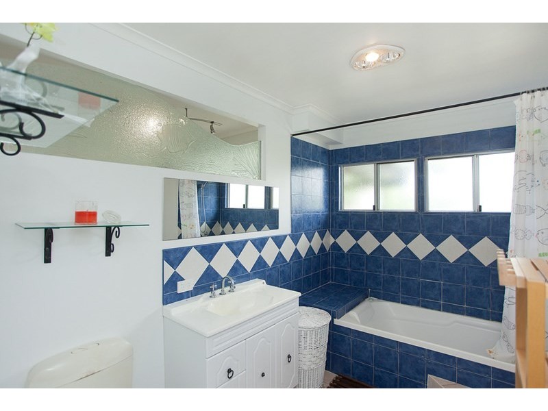 2 Alberon Street, Wishart QLD 4122