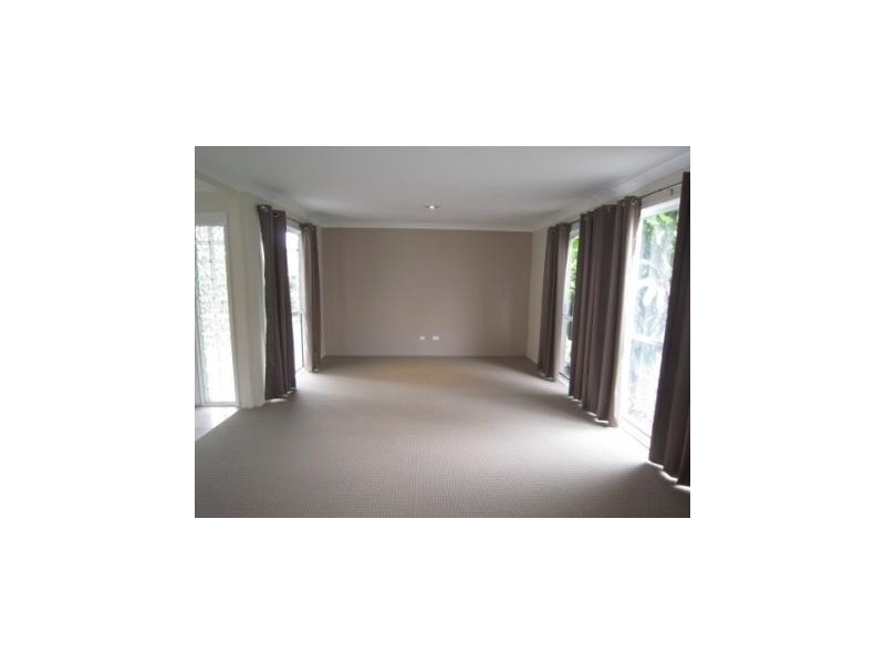 31 Amarna Street, Eight Mile Plains QLD 4113