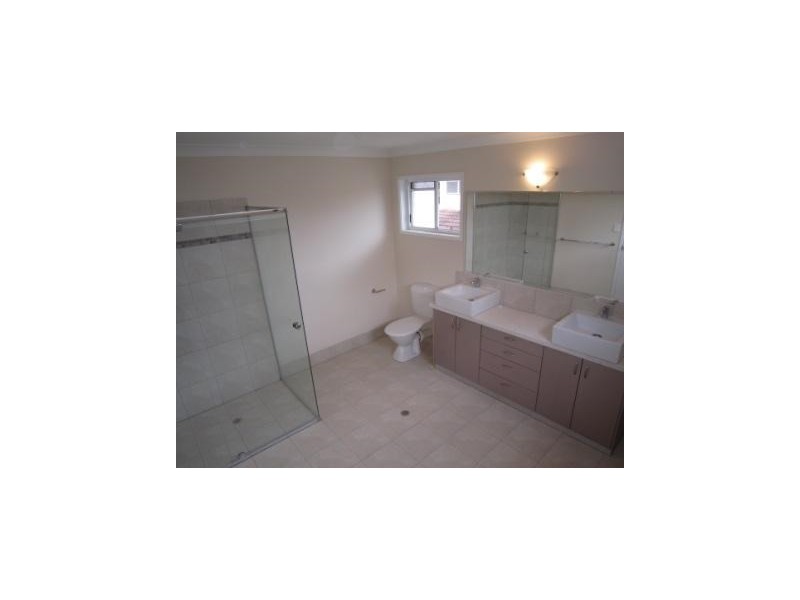 31 Amarna Street, Eight Mile Plains QLD 4113