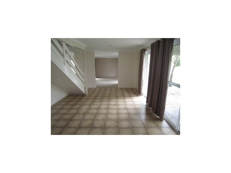 31 Amarna Street, Eight Mile Plains QLD 4113