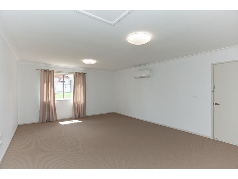 2 Malinya Place, Wishart QLD 4122