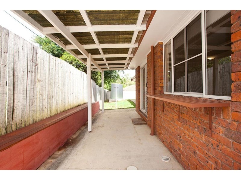 2 Malinya Place, Wishart QLD 4122