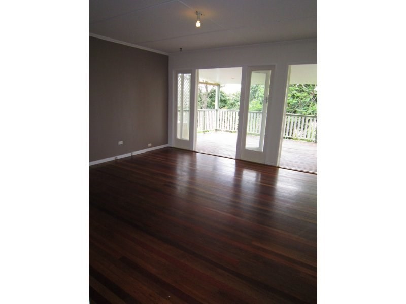 18 Allinga Street, Mount Gravatt East QLD 4122