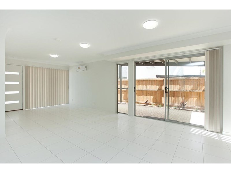 1 and 2/274 Kingston Road, Slacks Creek QLD 4127