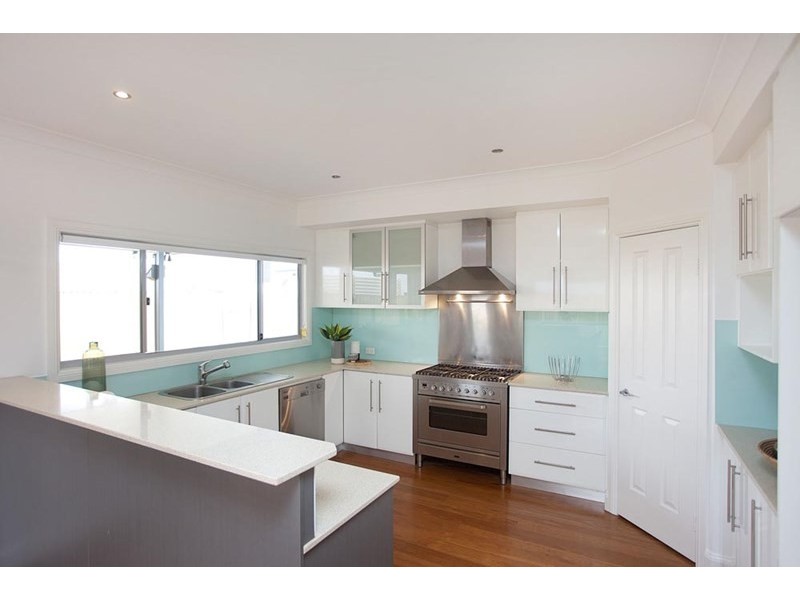 40 Latimer Street, Holland Park QLD 4121