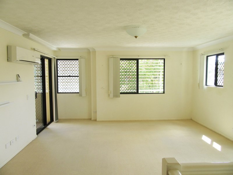 21/2200 Logan Road, Upper Mount Gravatt QLD 4122