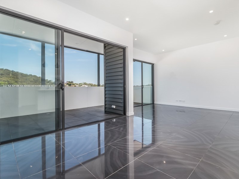 302/11 Raffles Street, Mount Gravatt East QLD 4122