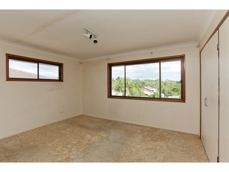 12 Gullane Street, Macgregor QLD 4109