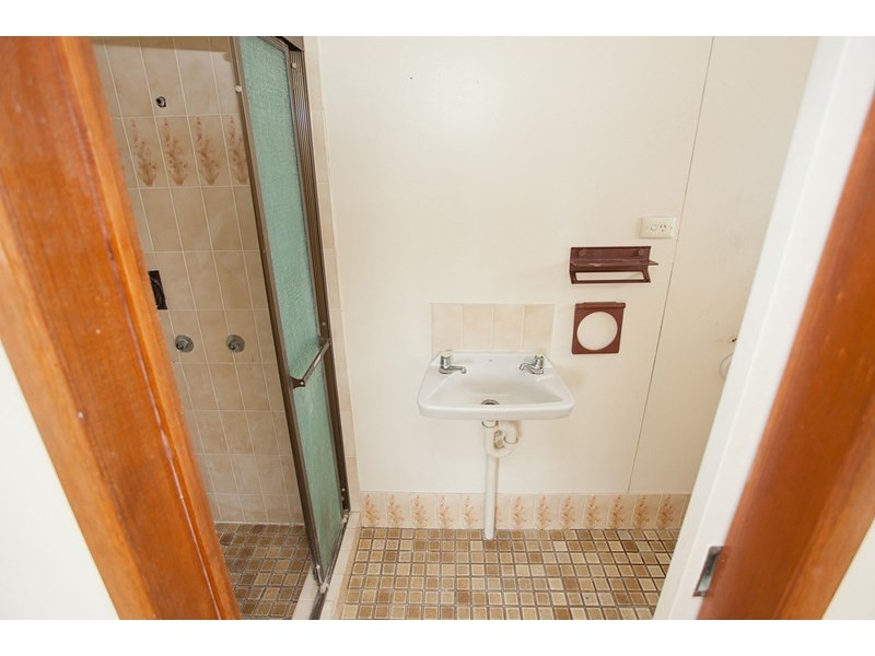 12 Gullane Street, Macgregor QLD 4109