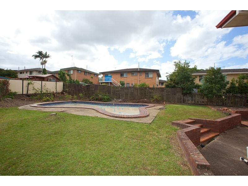 12 Gullane Street, Macgregor QLD 4109