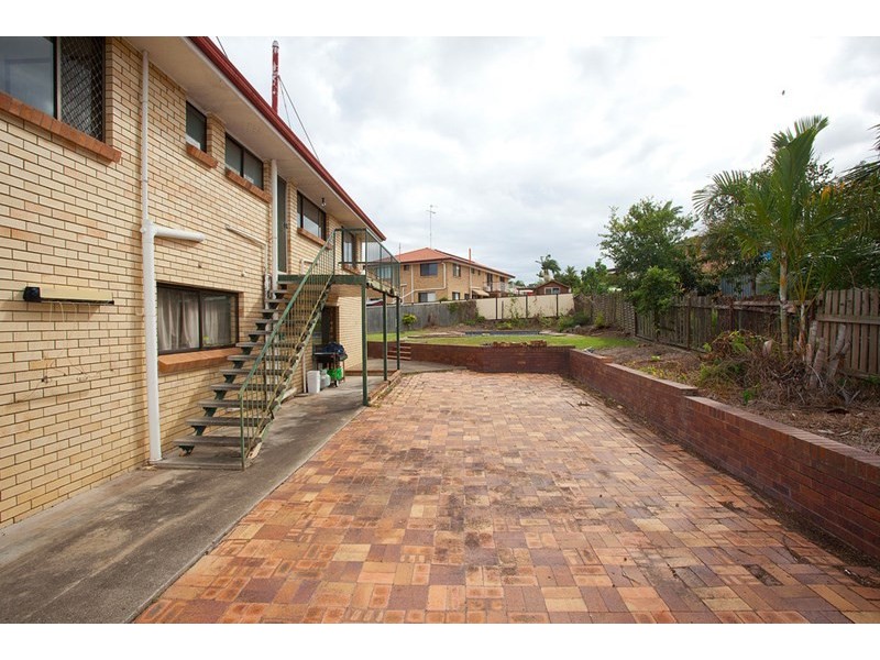 12 Gullane Street, Macgregor QLD 4109