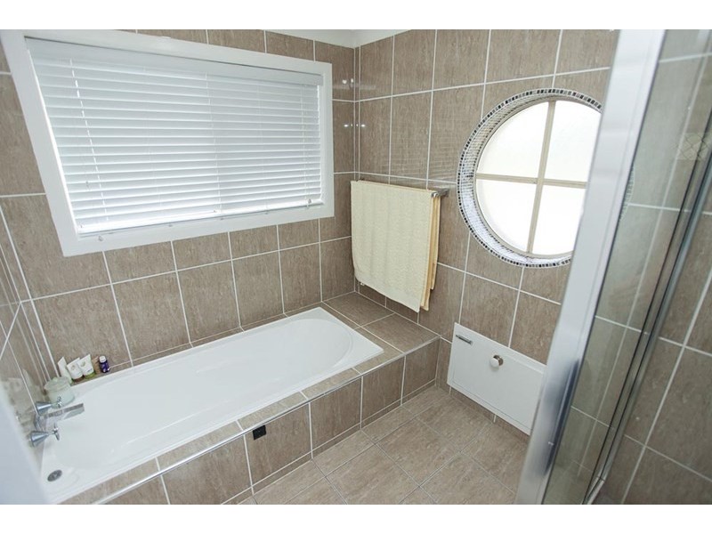 61 Catania Street South, Wishart QLD 4122