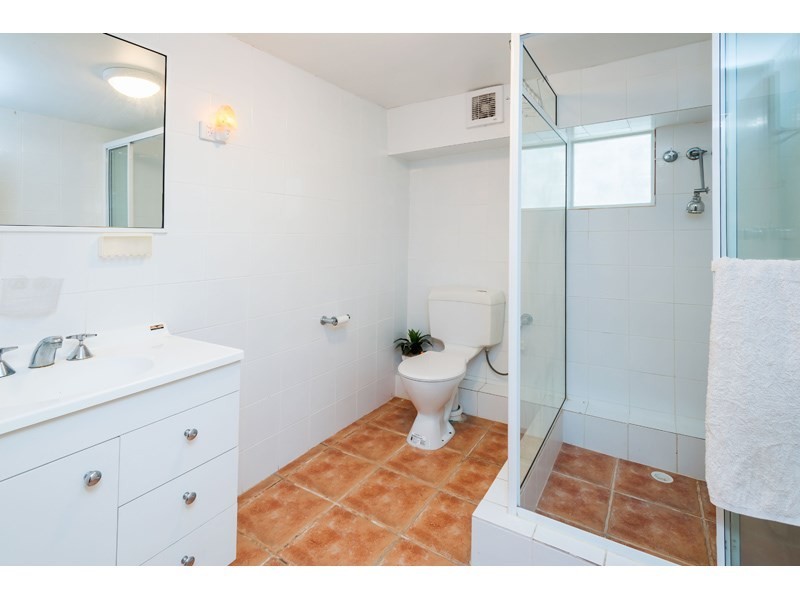 15 Cresthaven Drive, Mansfield QLD 4122