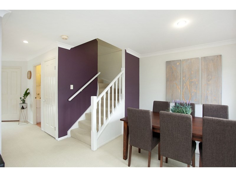 4/16 Violet Close, Eight Mile Plains QLD 4113