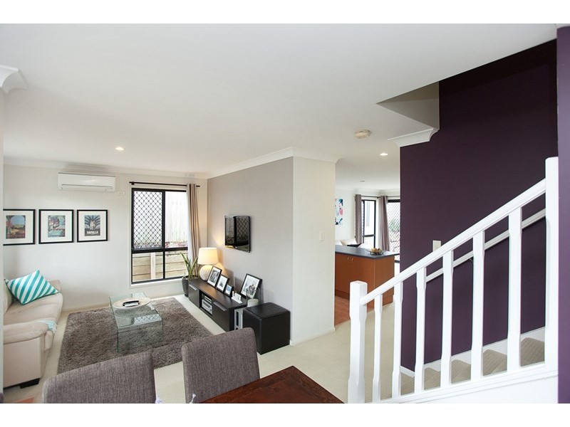 4/16 Violet Close, Eight Mile Plains QLD 4113