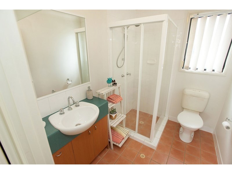 4/16 Violet Close, Eight Mile Plains QLD 4113