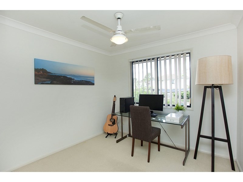 4/16 Violet Close, Eight Mile Plains QLD 4113