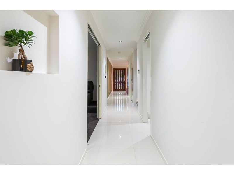 122 Ridgeview Street, Carindale QLD 4152