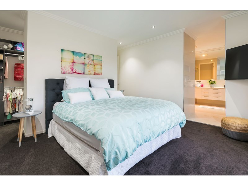 122 Ridgeview Street, Carindale QLD 4152