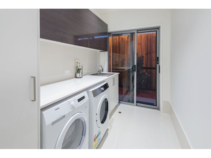 122 Ridgeview Street, Carindale QLD 4152