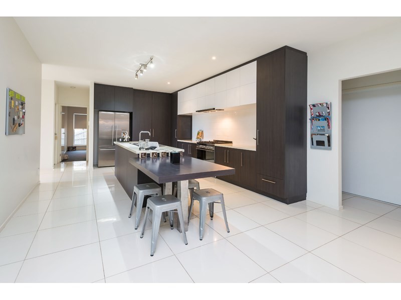 3 Paisley Court, Mount Warren Park QLD 4207