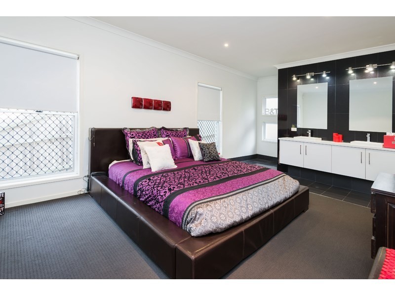 3 Paisley Court, Mount Warren Park QLD 4207