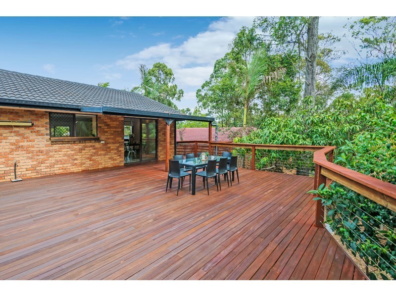 6 Osanna Street, Daisy Hill QLD 4127