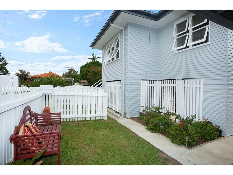 13 Vega Street, Upper Mount Gravatt QLD 4122