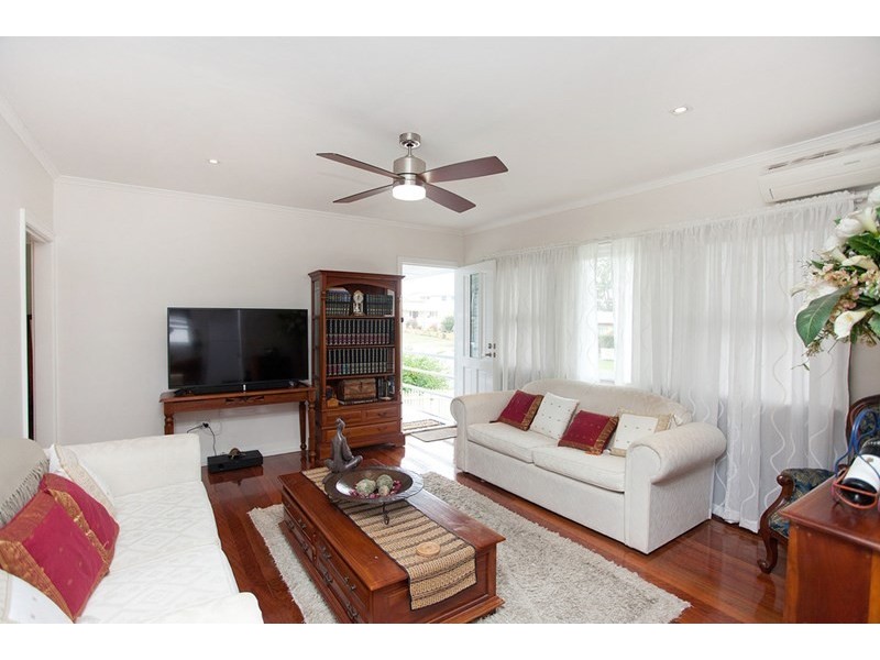 13 Vega Street, Upper Mount Gravatt QLD 4122