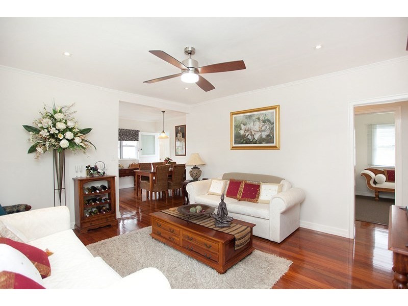 13 Vega Street, Upper Mount Gravatt QLD 4122