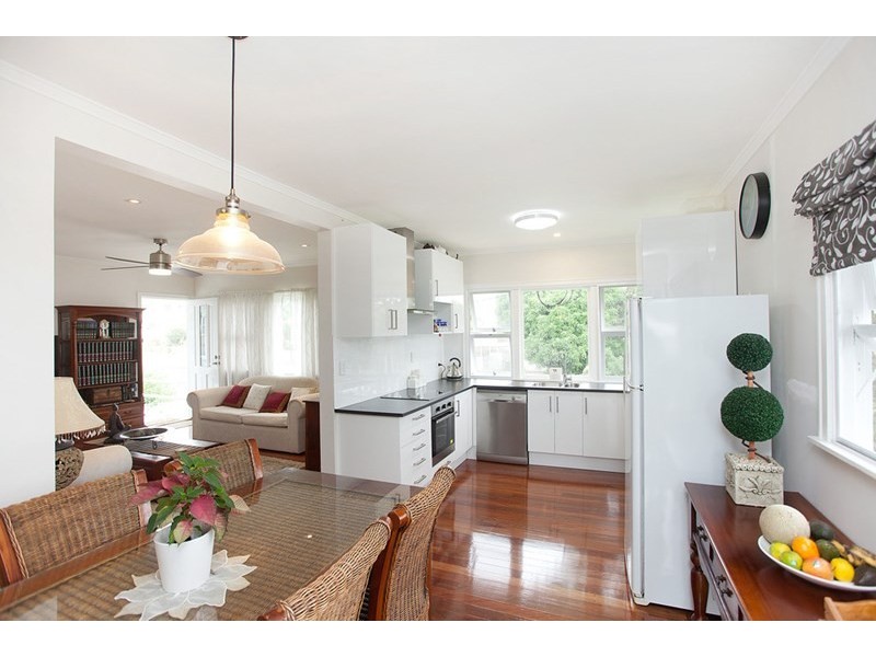 13 Vega Street, Upper Mount Gravatt QLD 4122