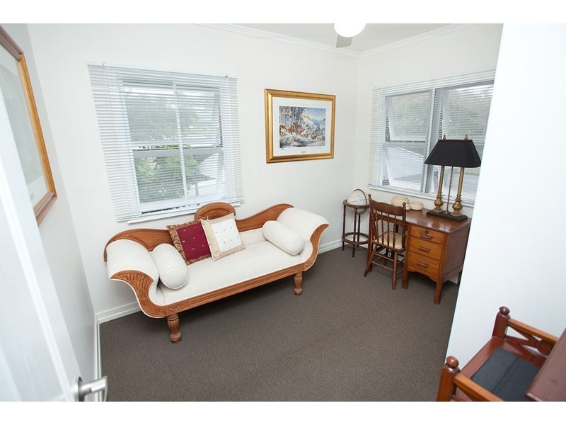 13 Vega Street, Upper Mount Gravatt QLD 4122