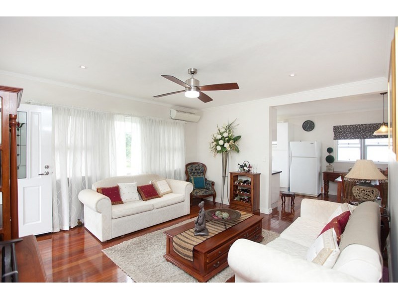 13 Vega Street, Upper Mount Gravatt QLD 4122