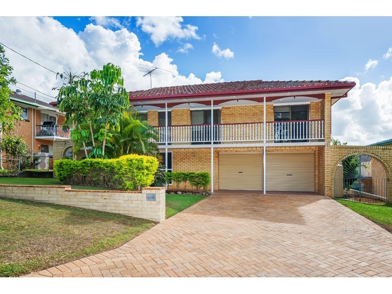 4 Naples Street, Wishart QLD 4122