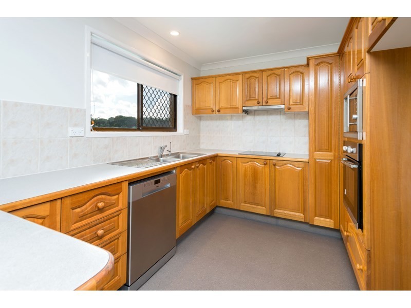 4 Naples Street, Wishart QLD 4122