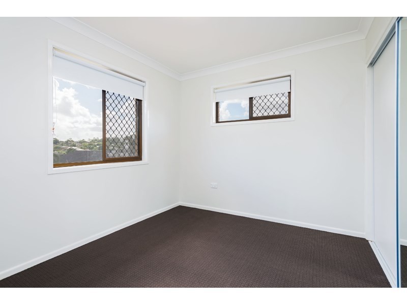 4 Naples Street, Wishart QLD 4122